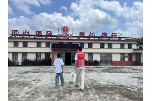【图片新闻】海南琼中就业驿站有“妙招” 求职者刷短视频找到了工作